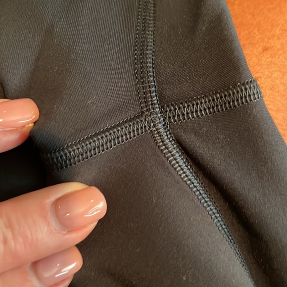 Lululemon size 2 thermal leggings with two back zipper pockets! - Picture 10 of 13